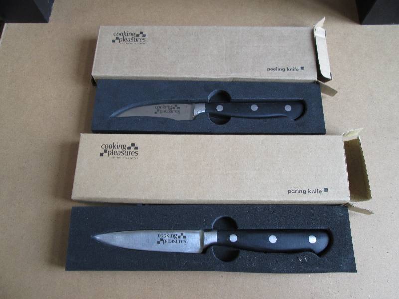 2 new paring peeing knives...