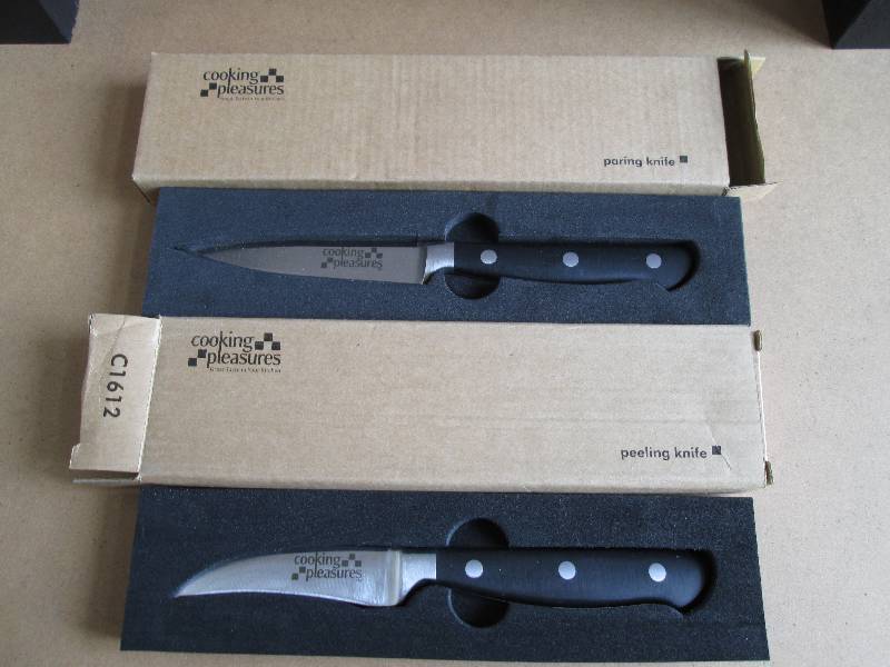 2 new paring peeing knives...