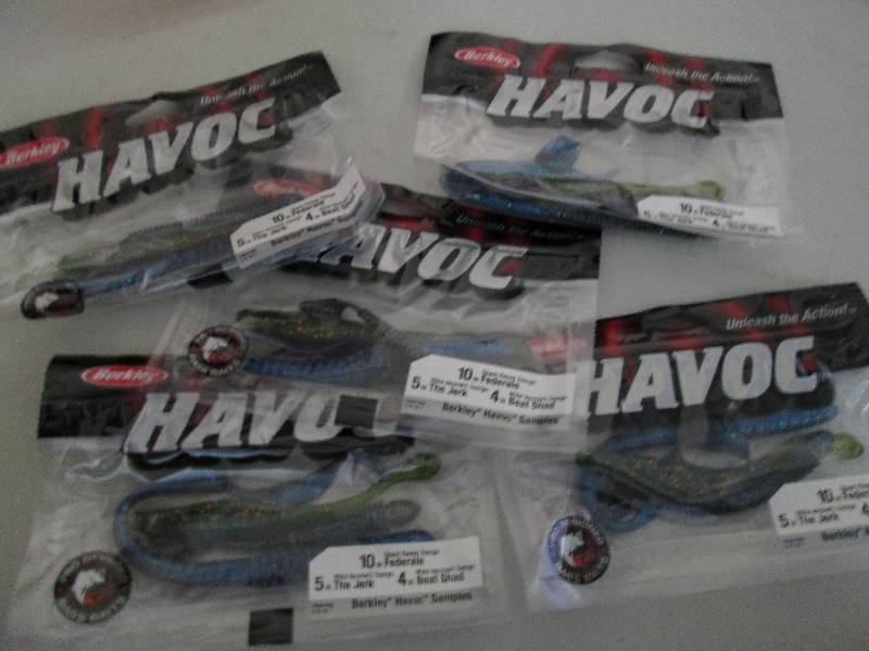 5 packs of fishing bait...