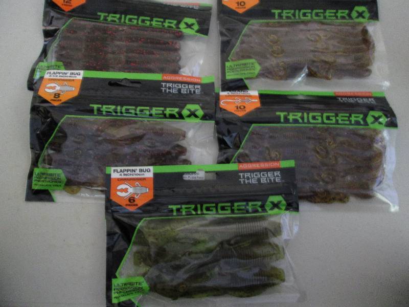 5 packs of fishing bait...