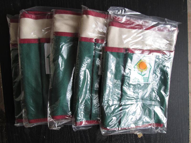 lot of 5 Gardening club gardenig to...
