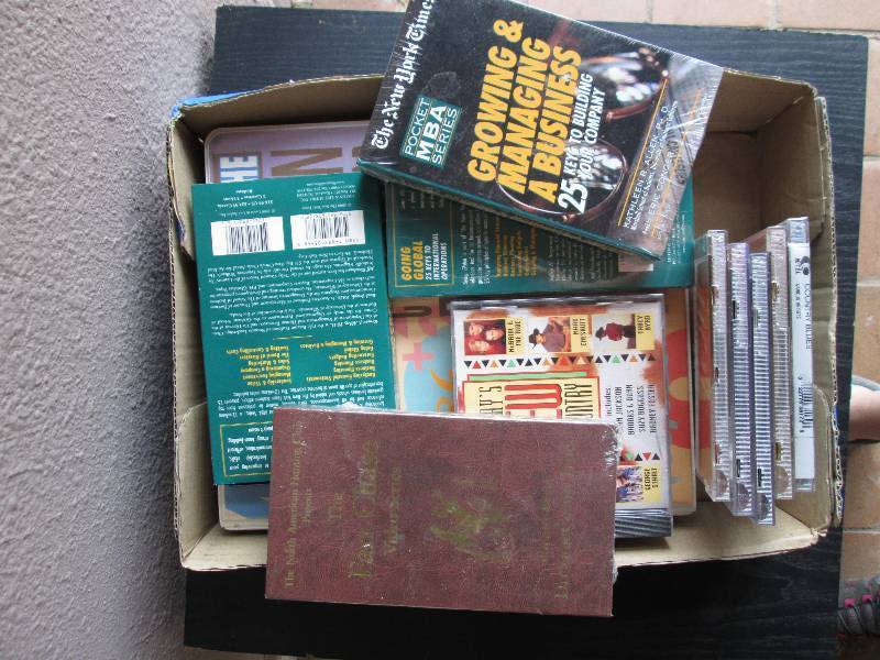 mixed lot of CDs and tapes ...