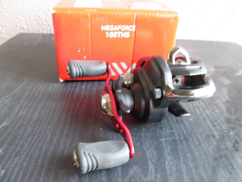 mega force 100THSTHSL baitcasting ...
