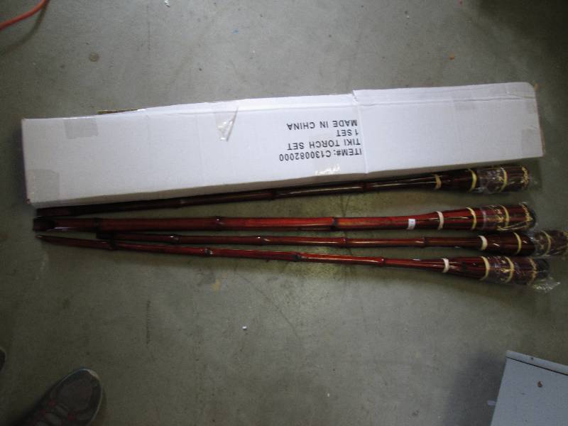 1 set tiki torch set ...