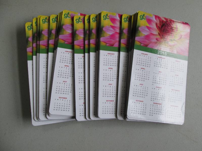 qty 100 2015 calender magets or mak...