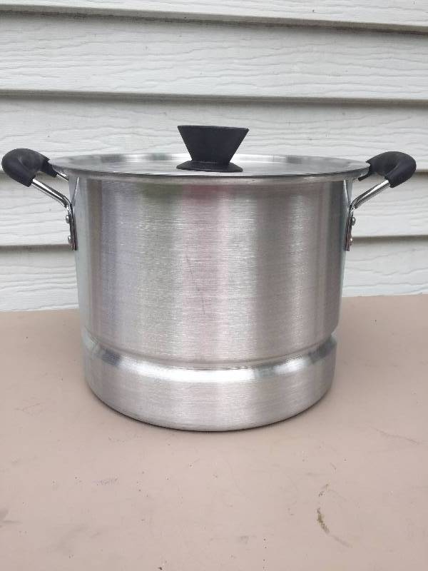 New Large Stainess Steel Stock Pot