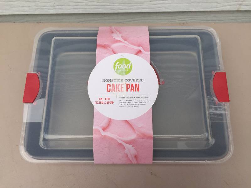 New Food Network Cake Pan with Lid