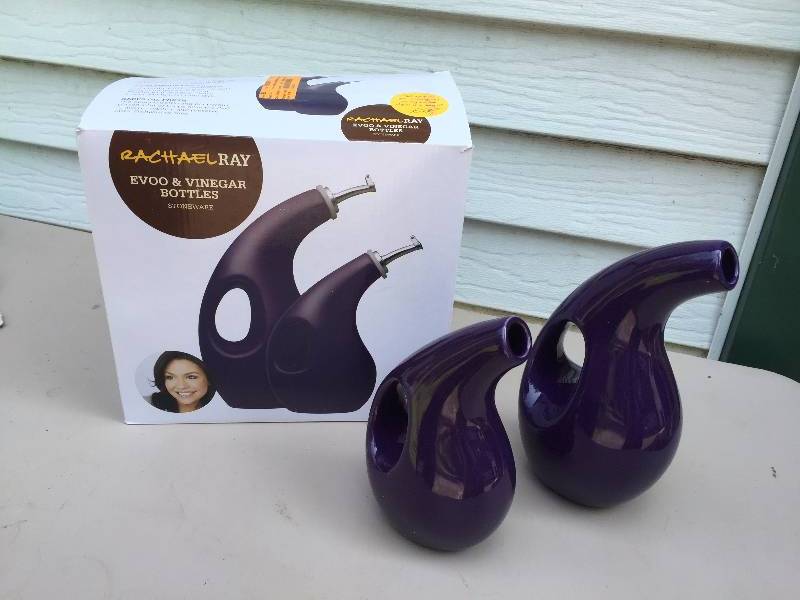 Racahel Ray EVOO & Vinegar Bottles