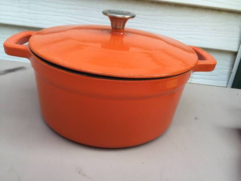 Food Network Cast Iron Dutch Oven