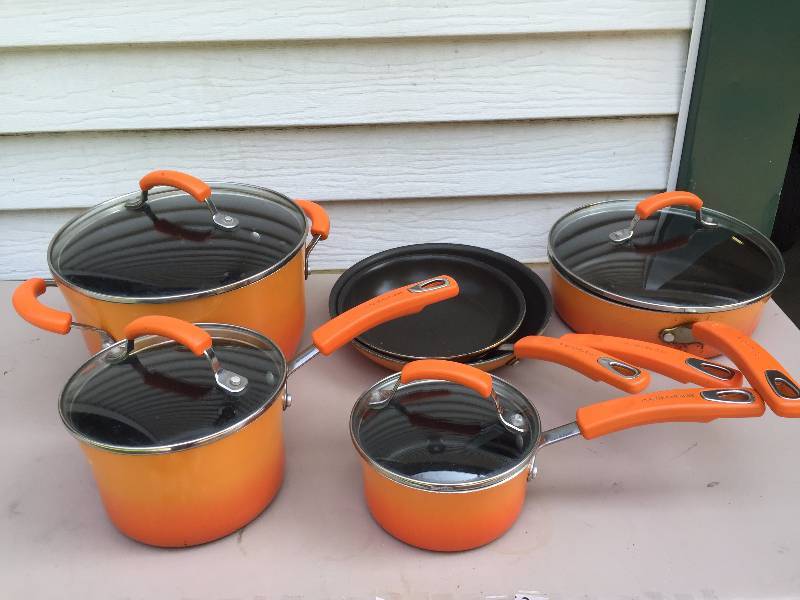Rachael Ray Pots & Pan Set