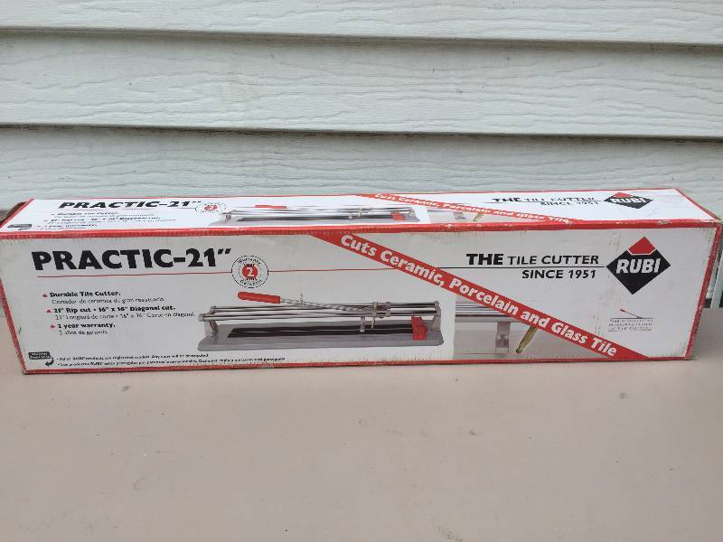 lot 9 image: Tile Cutter - 21