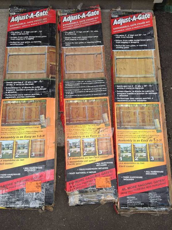 lot 42 image: Adjust-A-Gate