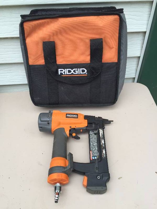 lot 46 image: Ridgid Finish Stapler