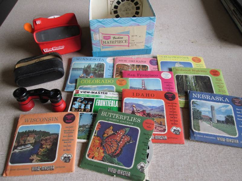 lot 20 image: Vintage viewmaster with slides and ...