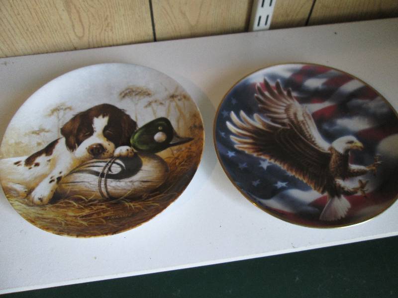 lot 41 image: Eagle collector plate, and Field Pu...