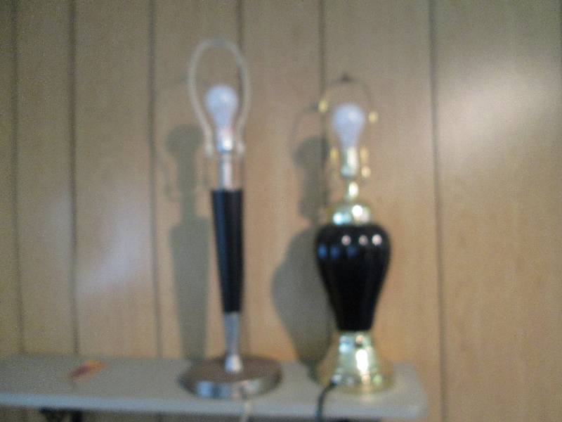 lot 44 image: 2 Lamps...