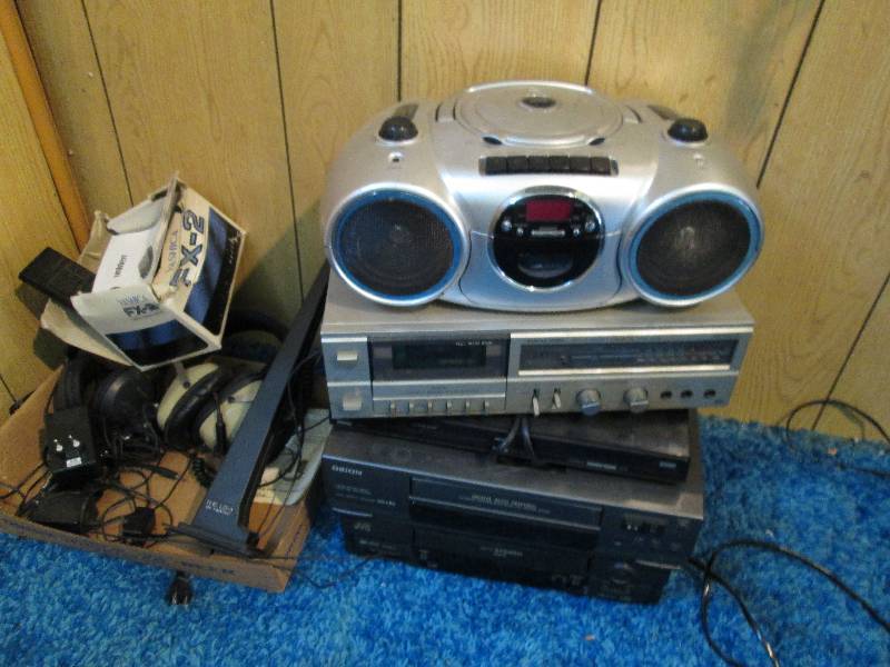 lot 45 image: DVD VHS players and stereo equipmen...