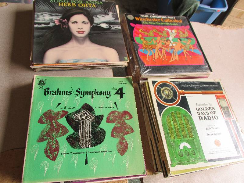 lot 63 image: Lot of assorted vinyl records...