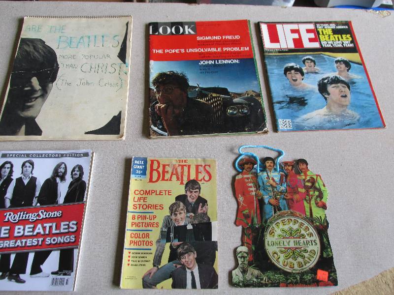 lot 70 image: Lot of Beatles theme magazines, com...