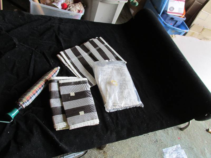 lot 103 image: Plastic moisture pad with pillow an...