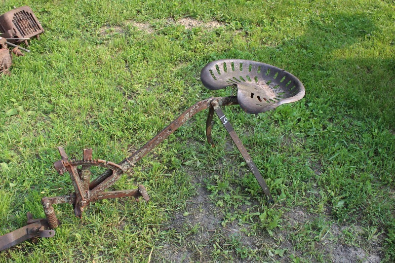 lot 19 image: John Deere Corn Planter Seat  Pedals