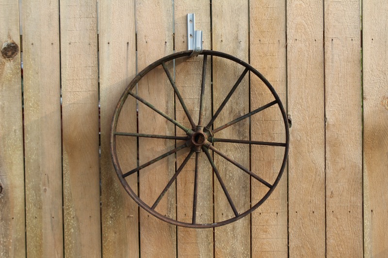 lot 26 image: Steel Wheel