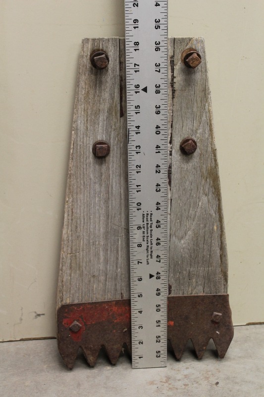 lot 69 image: Antique Something