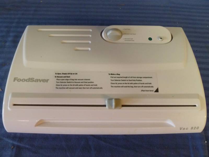 lot 31 image: Foodsaver 820