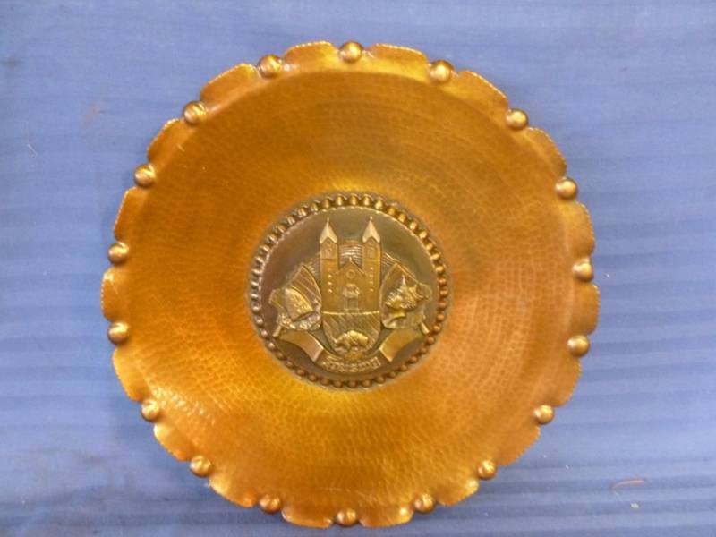lot 32 image: Vintage Hammered Copper Plate