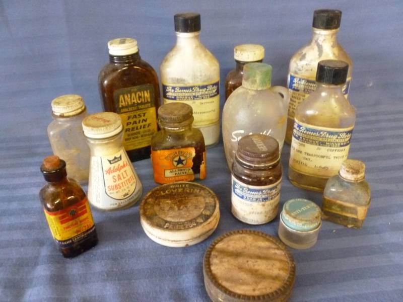 lot 73 image: Vintage Medicine Bottles