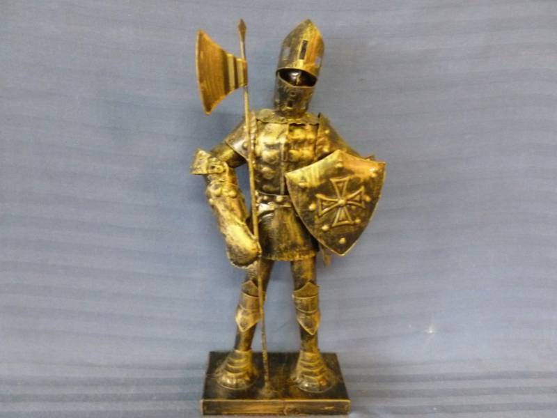 lot 78 image: Cut Metal Knight