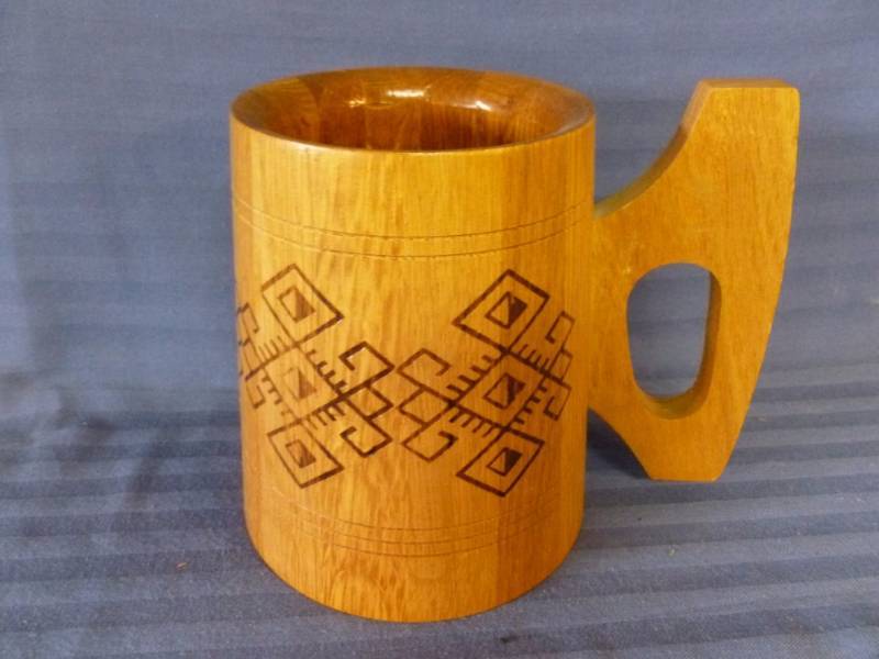 lot 80 image: Large Wooden Mug USSR