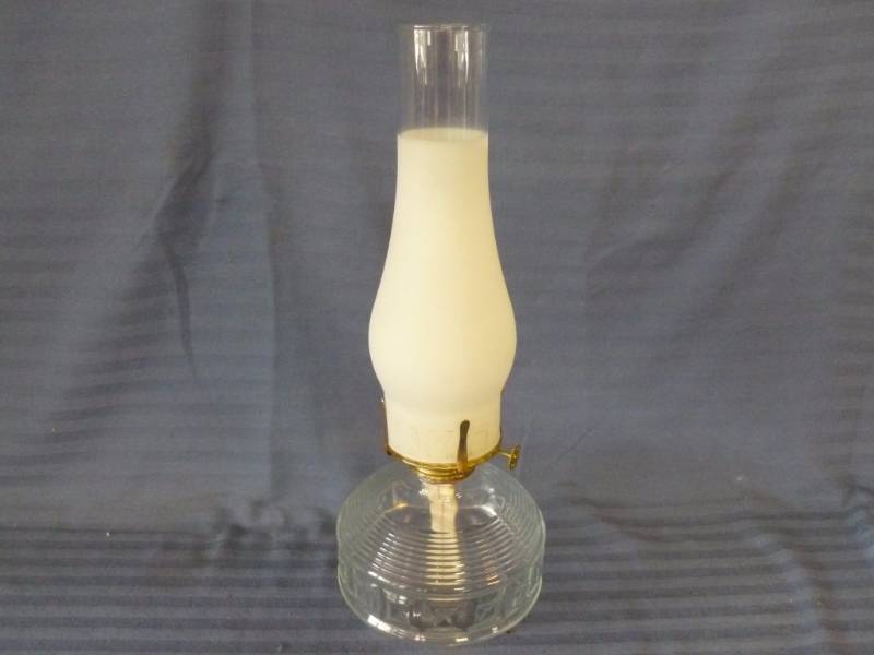 lot 89 image: Oil Lamp