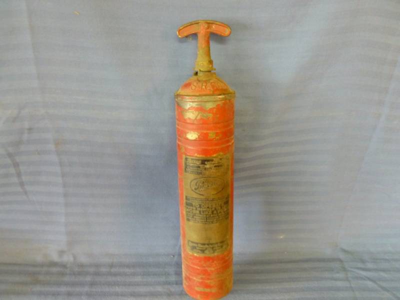 lot 92 image: Antique Brass Extinguisher
