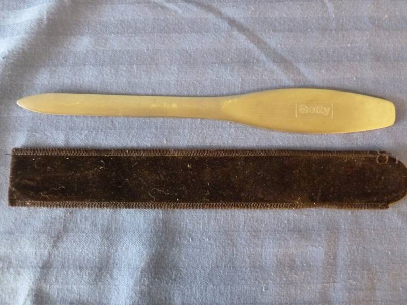 lot 105 image: Zippo Stainless Letter Opener