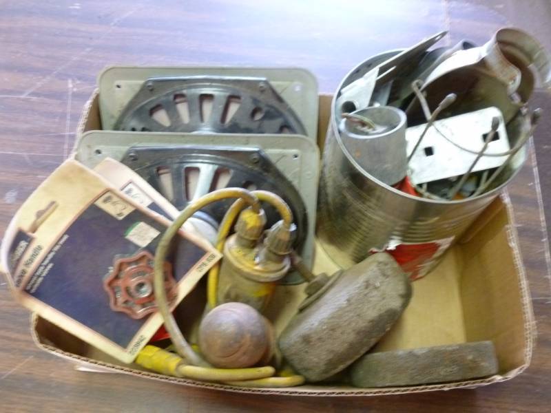 lot 122 image: Farm And Shop Items