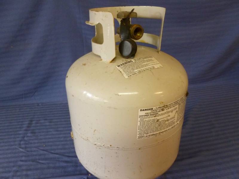 lot 133 image: Propane Tank