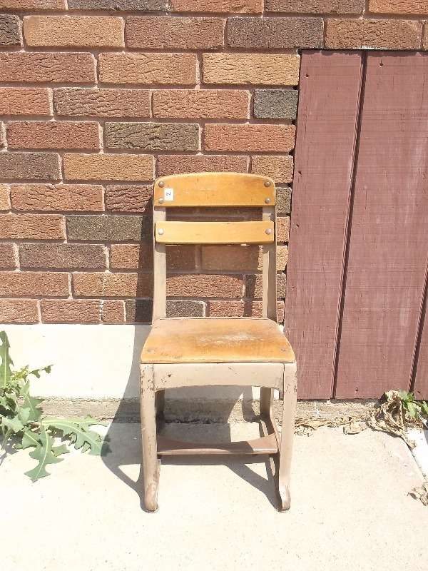 Mid Century Kindergarten Sized School Chair