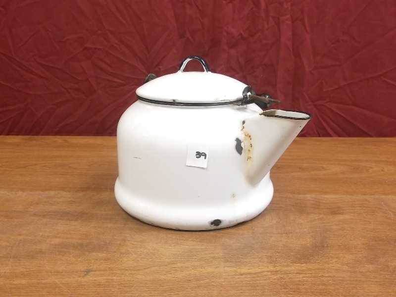 Antique Enamel Kettle w Lid