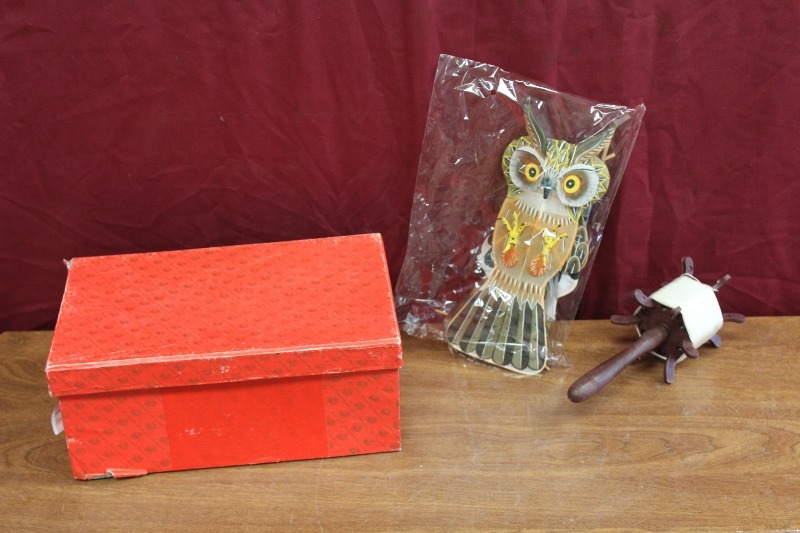 Owl Kite with Reel