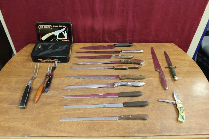 Large lot of Knives