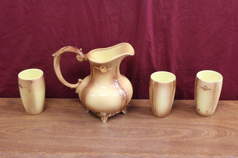 Poreclin Pitchers and Glasses