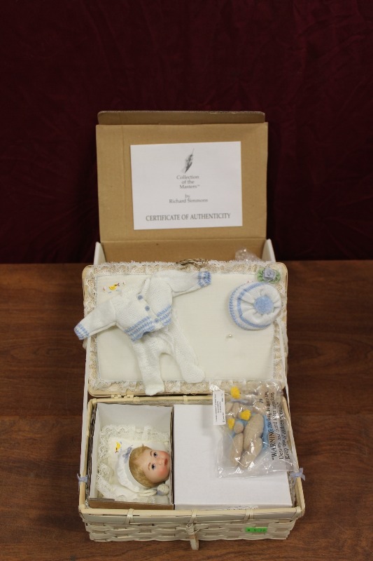 Poreclin Doll