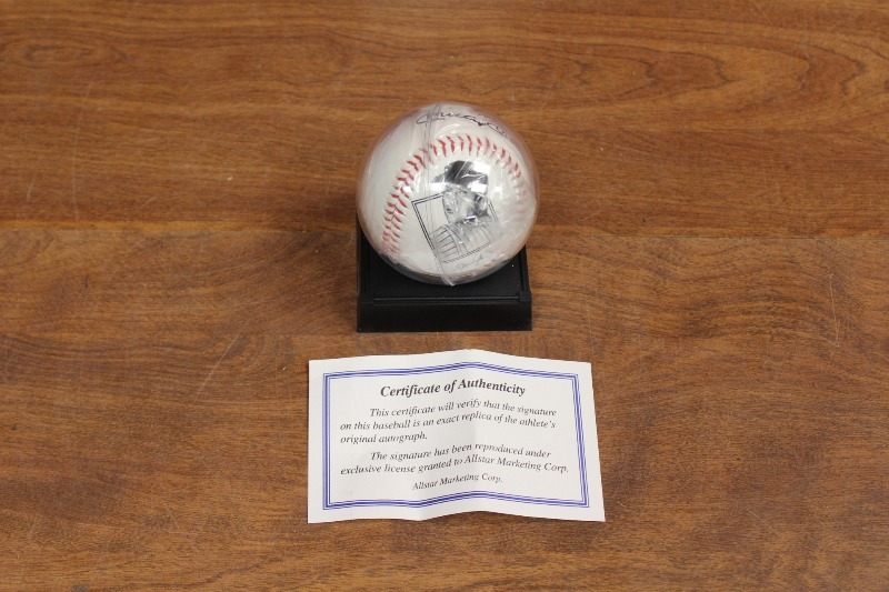 1996 Mickey Mantle Commertive Baseball