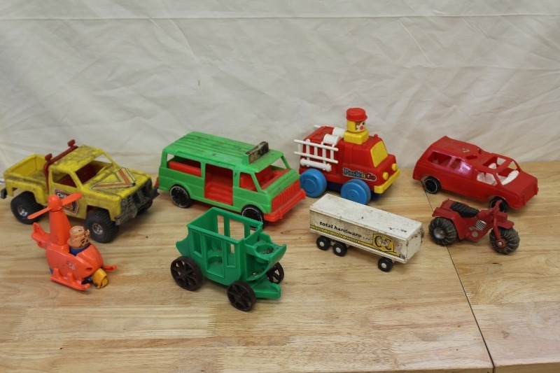 Antique Plastic Toys 92