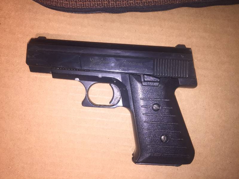 lot 4 image: Jennings Bryco 59  Semi-auto 9mm pistol