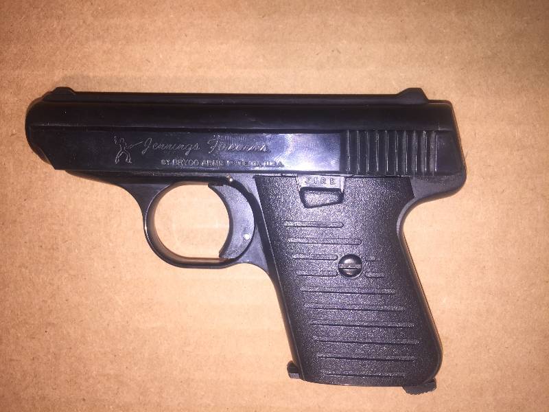 lot 5 image: Jennings J-22 Semi-auto .22LR Pistol