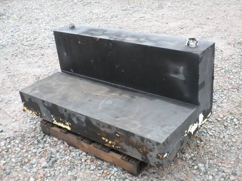 105-Gallon Industrial Steel Fuel Ta...