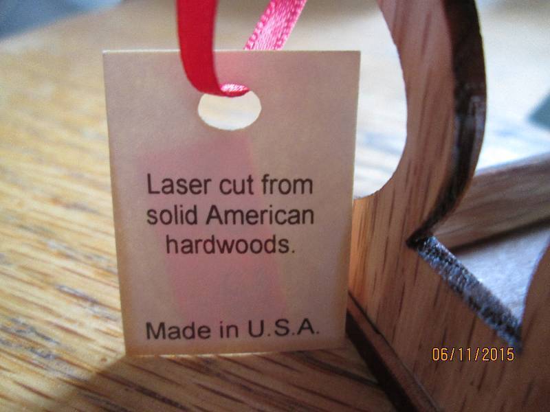 Lot of 4 small laser cut wooden Chr...