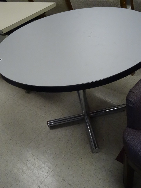 Round Table